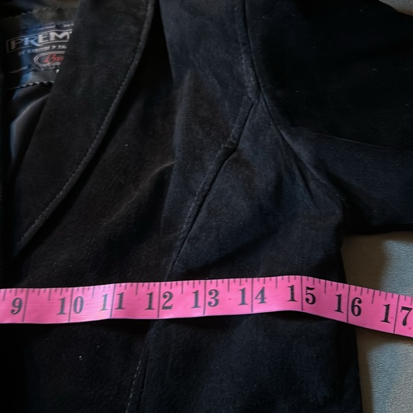 #112 Vintage suede suit - Picture 14 of 16